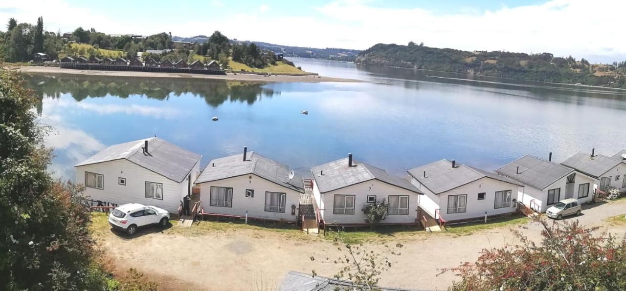 Cabanas Palafitos Dalmacia Кастро Екстериор снимка