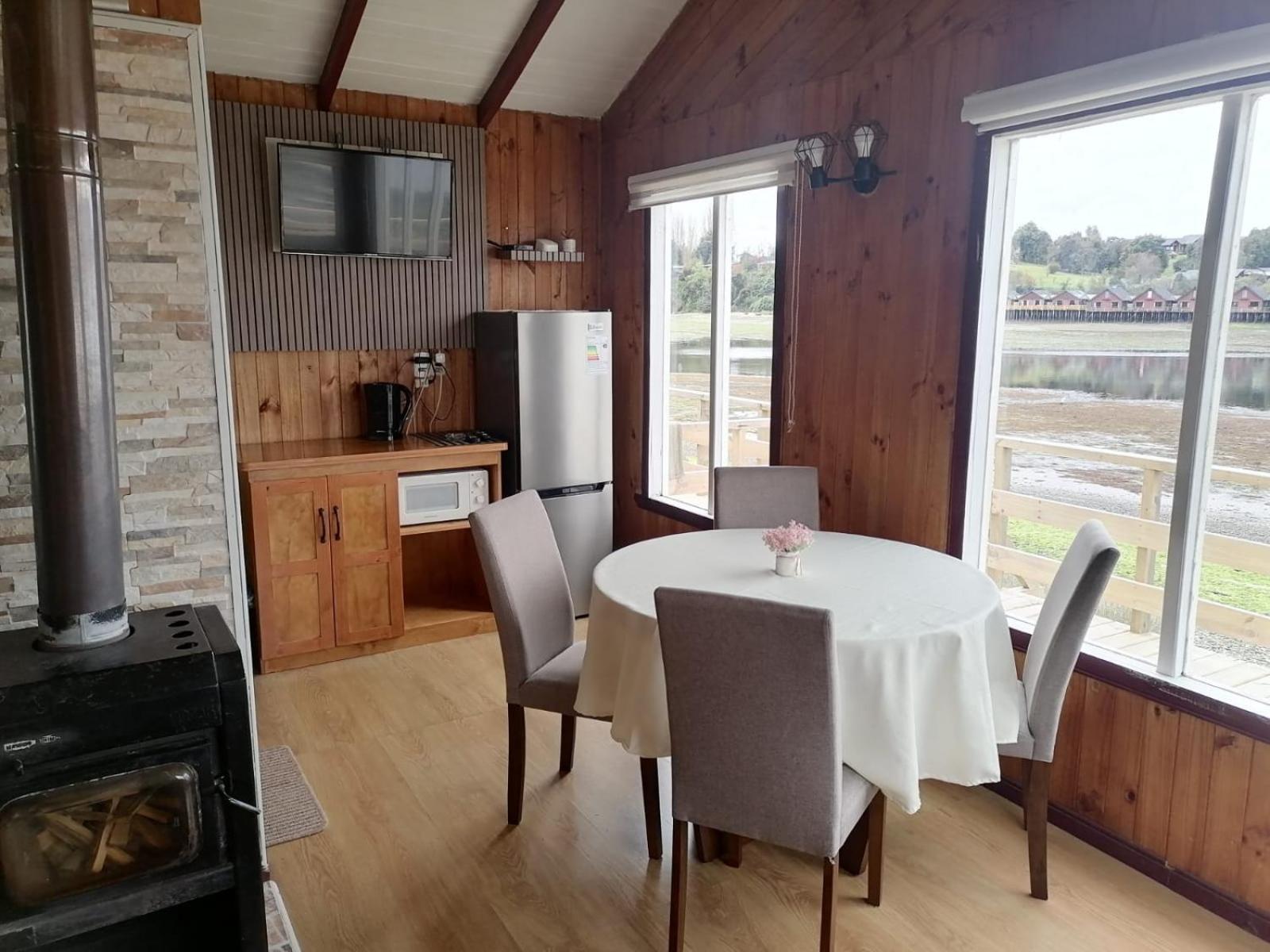 Cabanas Palafitos Dalmacia Кастро Екстериор снимка
