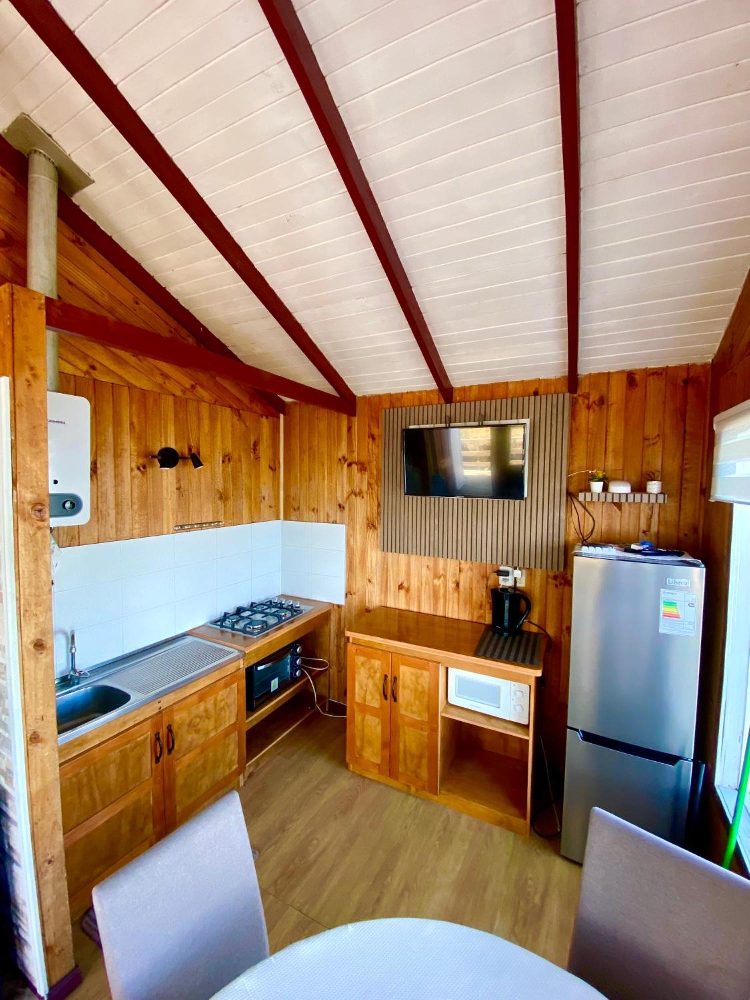 Cabanas Palafitos Dalmacia Кастро Екстериор снимка
